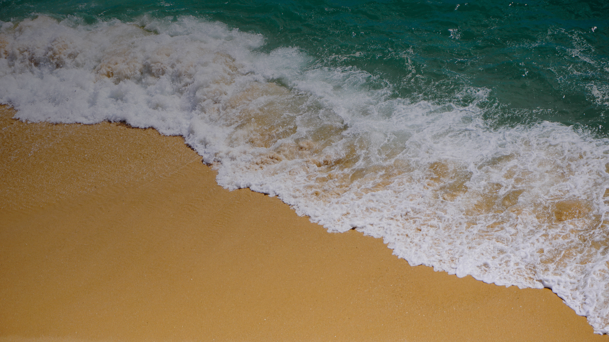 Zachte luxe voor slaap, huid & haar.